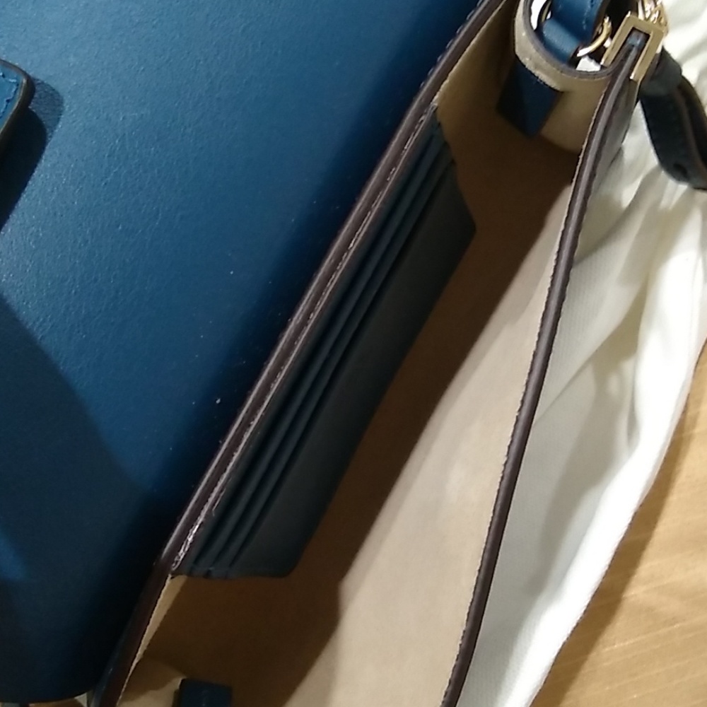 NEW Chloé Faye Wallet On Chain-Majolica Blue - Picture 4 of 8
